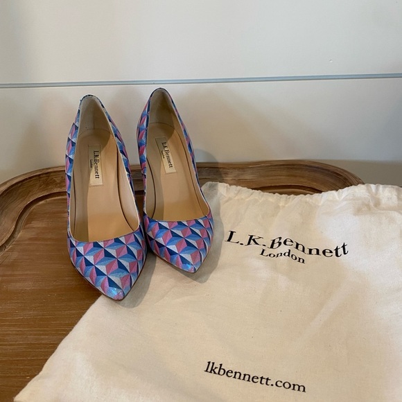 LK Bennett Geometric Heels - Picture 2 of 7